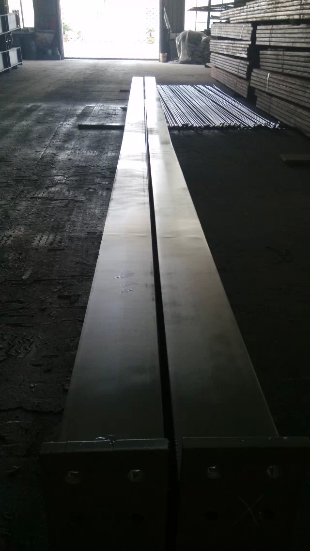 建宝机械有限公司钢梁加工