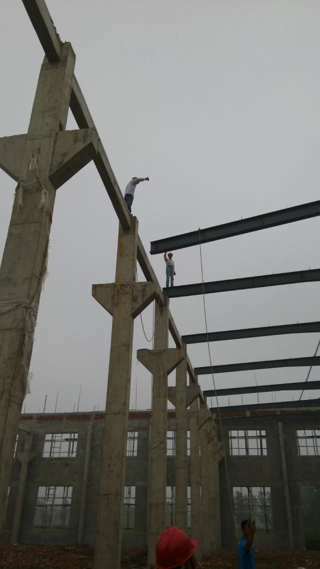 建宝机械有限公司钢梁加工
