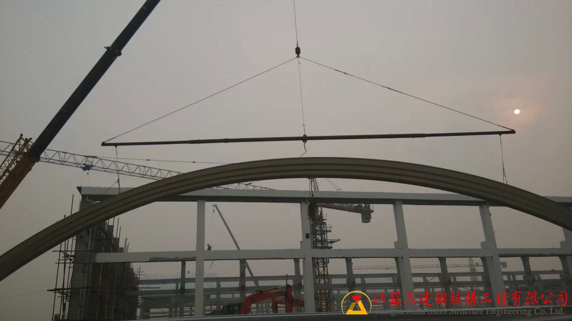 湖北三宁化工拱形屋顶工程