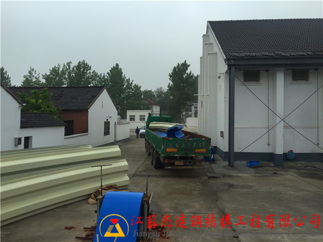 小跨度拱形屋顶加工安装工程