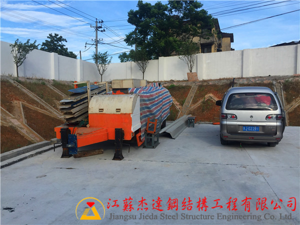 杰达拱形屋顶压瓦机