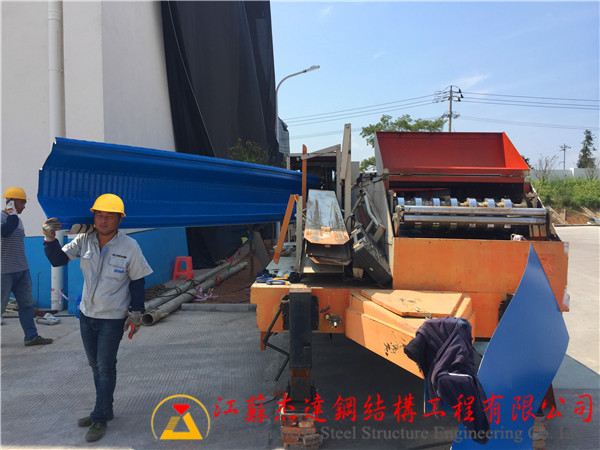 杰达彩钢结构出瓦