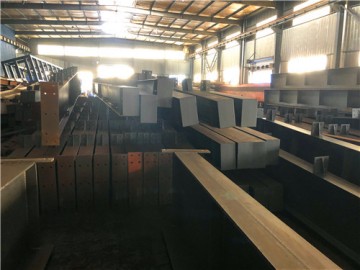 钢梁是否能露天放置?